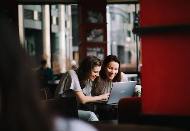 Internet światłowodowy dla studentów – elastyczne pakiety
